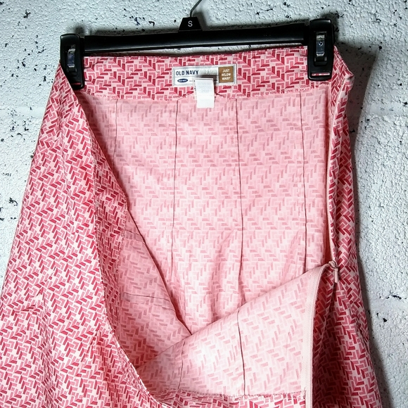 Old Navy Size 12 Pink Flare Pleated A-Line Skirt - Picture 9 of 9